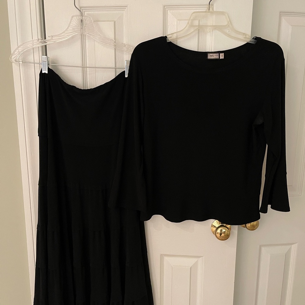 Sympli the Best Long Skirt and Top Set